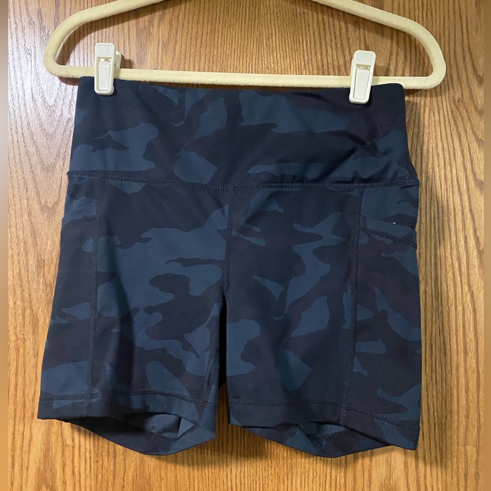 Yogalicious Lux Biker Short